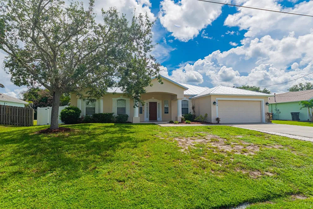 4249 SW Kazan Street Port St. Lucie, FL 34953