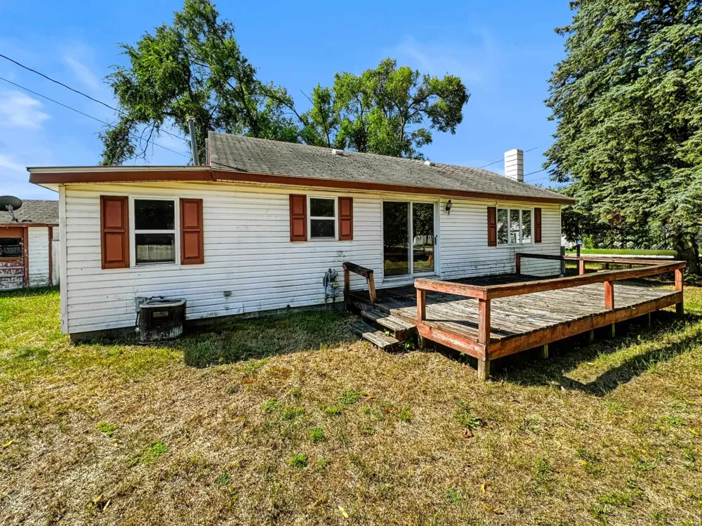 616 Cour Street Clare City, MI 48617