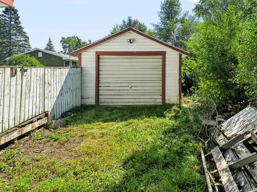 616 Cour Street Clare City, MI 48617