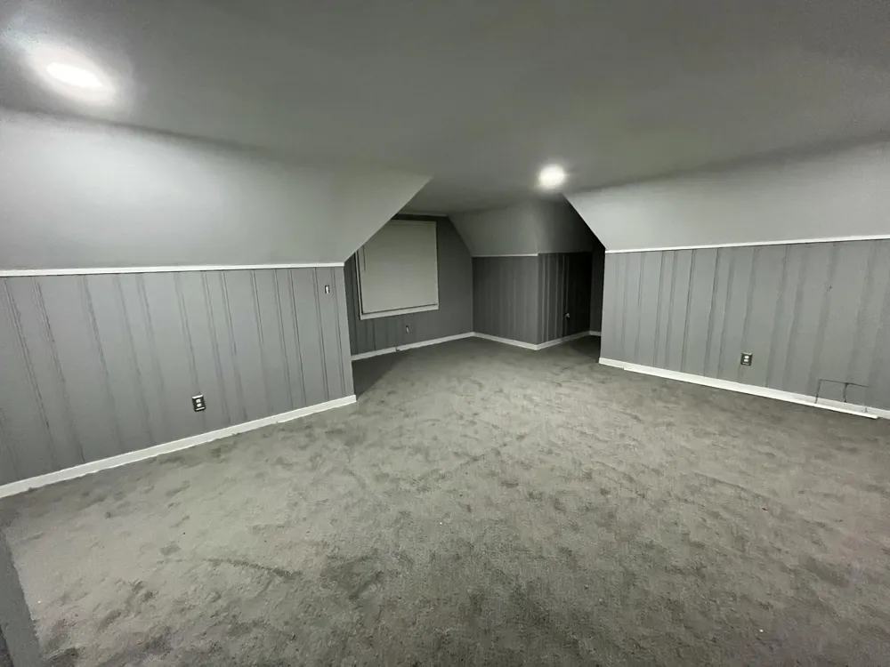 15111 Freeland Street Detroit City, MI 48227