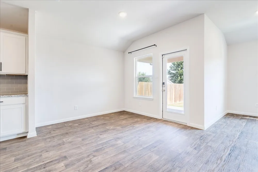 136 Medinah Lane San Marcos, TX 78666