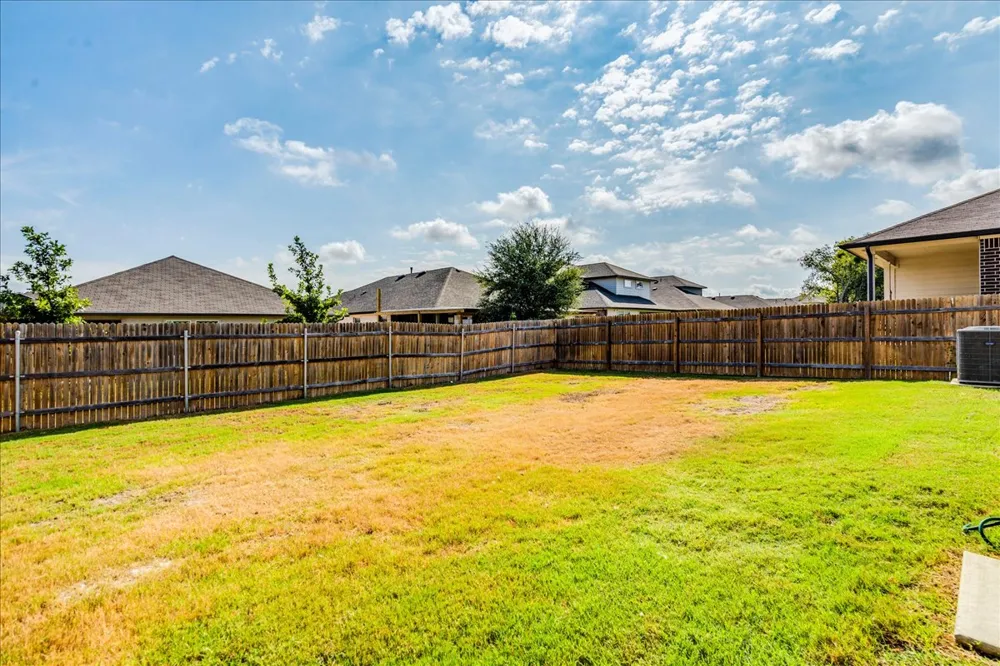 136 Medinah Lane San Marcos, TX 78666