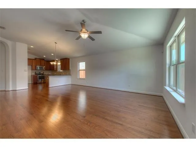 10721 Dinah Drive Austin, TX 78748