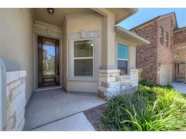10721 Dinah Drive Austin, TX 78748
