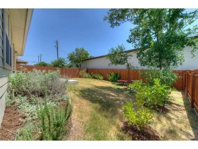 10721 Dinah Drive Austin, TX 78748