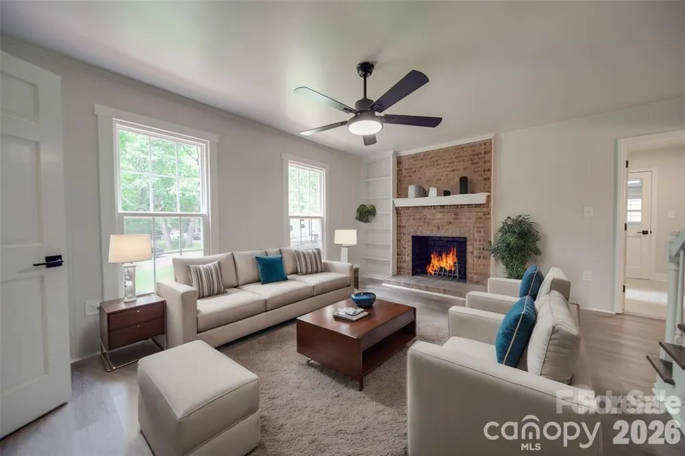 2947 Heathgate Road Charlotte, NC 28226