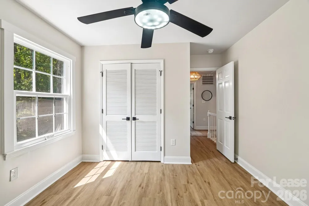 2947 Heathgate Road Charlotte, NC 28226
