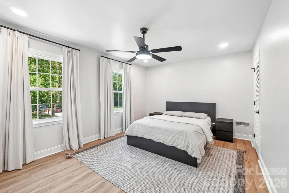 2947 Heathgate Road Charlotte, NC 28226