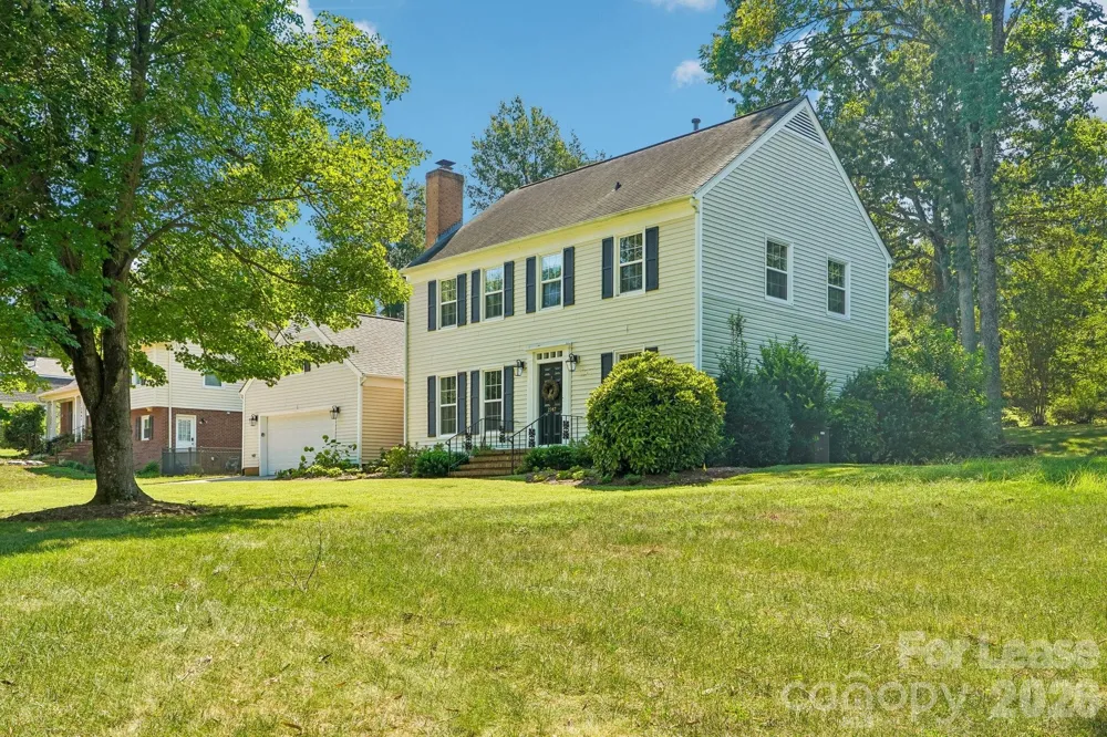 2947 Heathgate Road Charlotte, NC 28226