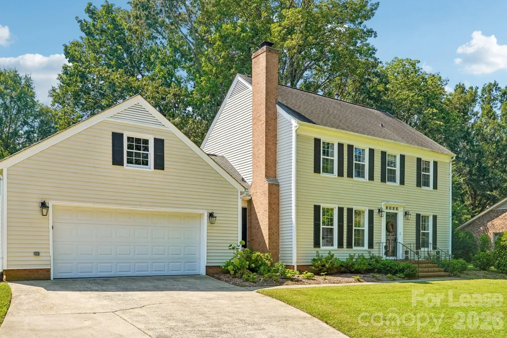 2947 Heathgate Road Charlotte, NC 28226
