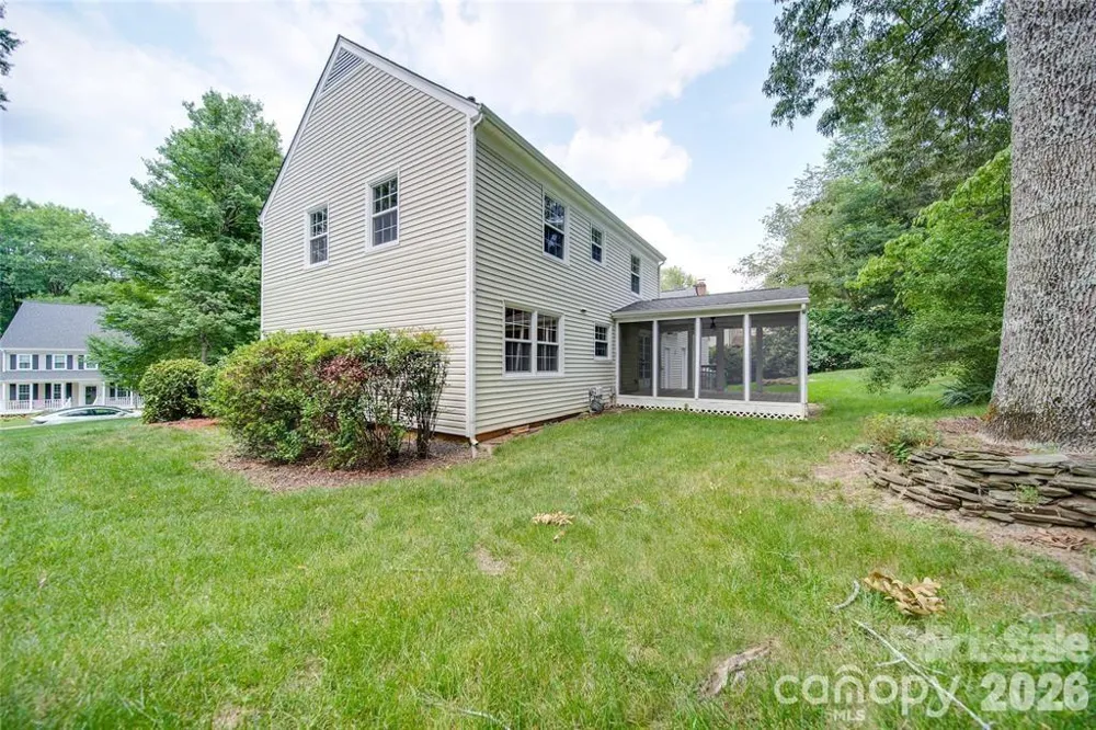 2947 Heathgate Road Charlotte, NC 28226