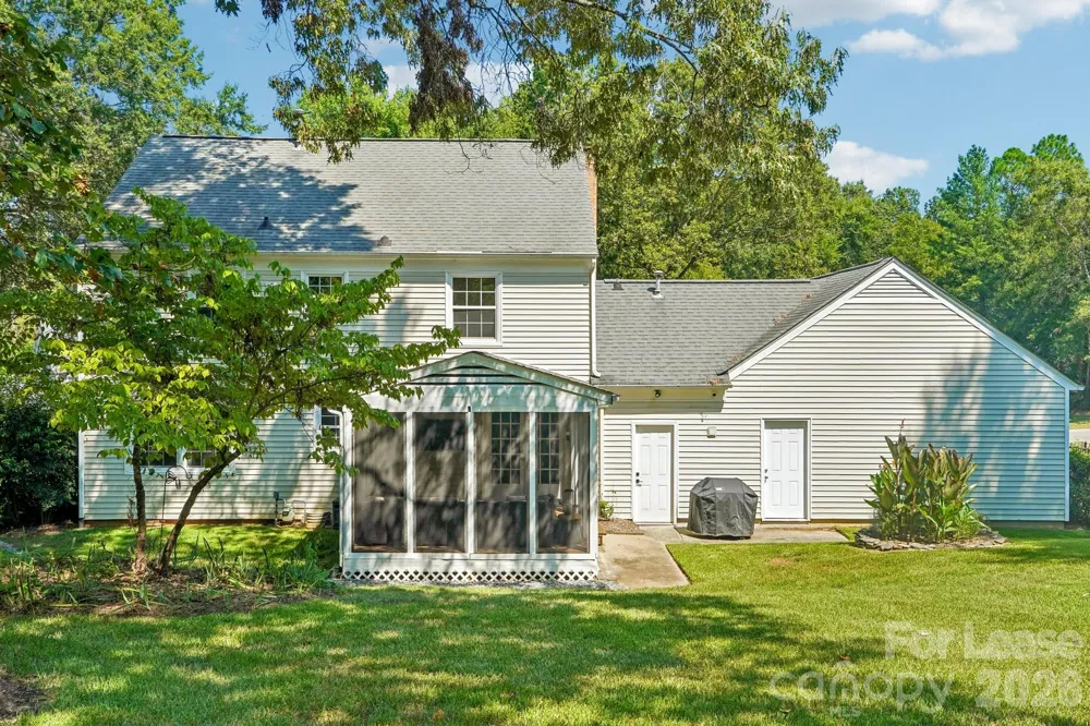 2947 Heathgate Road Charlotte, NC 28226