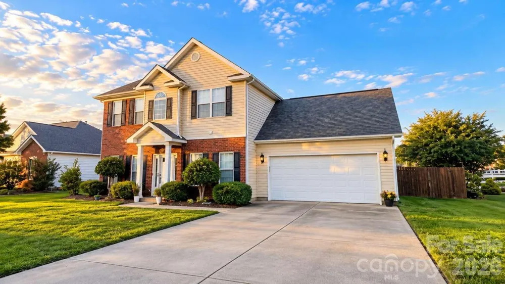 2002 Hemby Commons Parkway Indian Trail, NC 28079