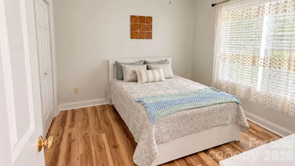 2002 Hemby Commons Parkway Indian Trail, NC 28079
