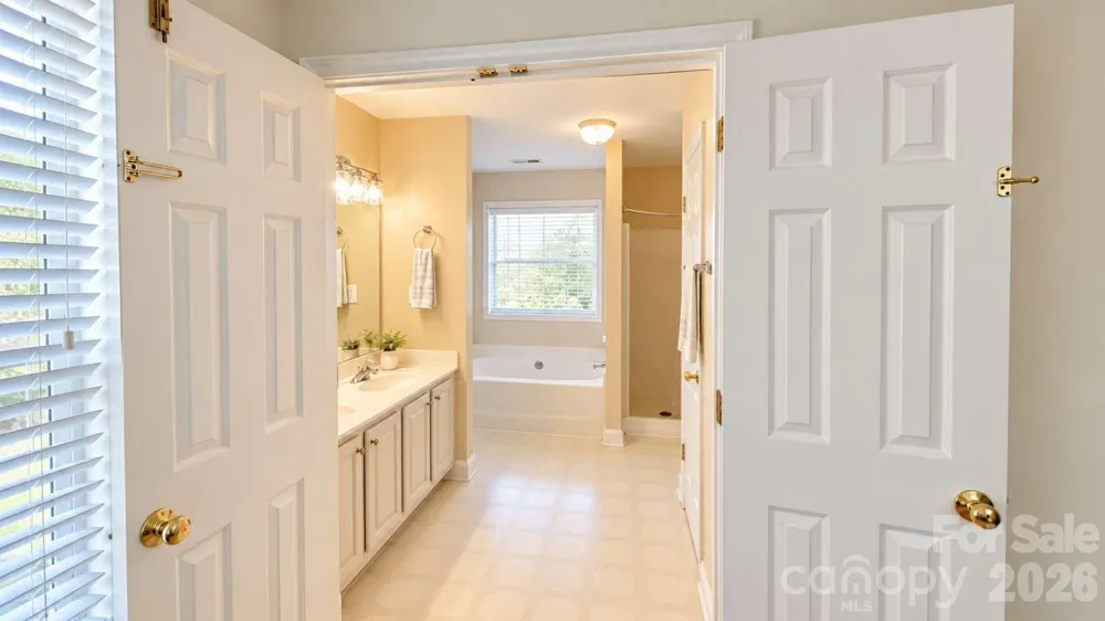 2002 Hemby Commons Parkway Indian Trail, NC 28079