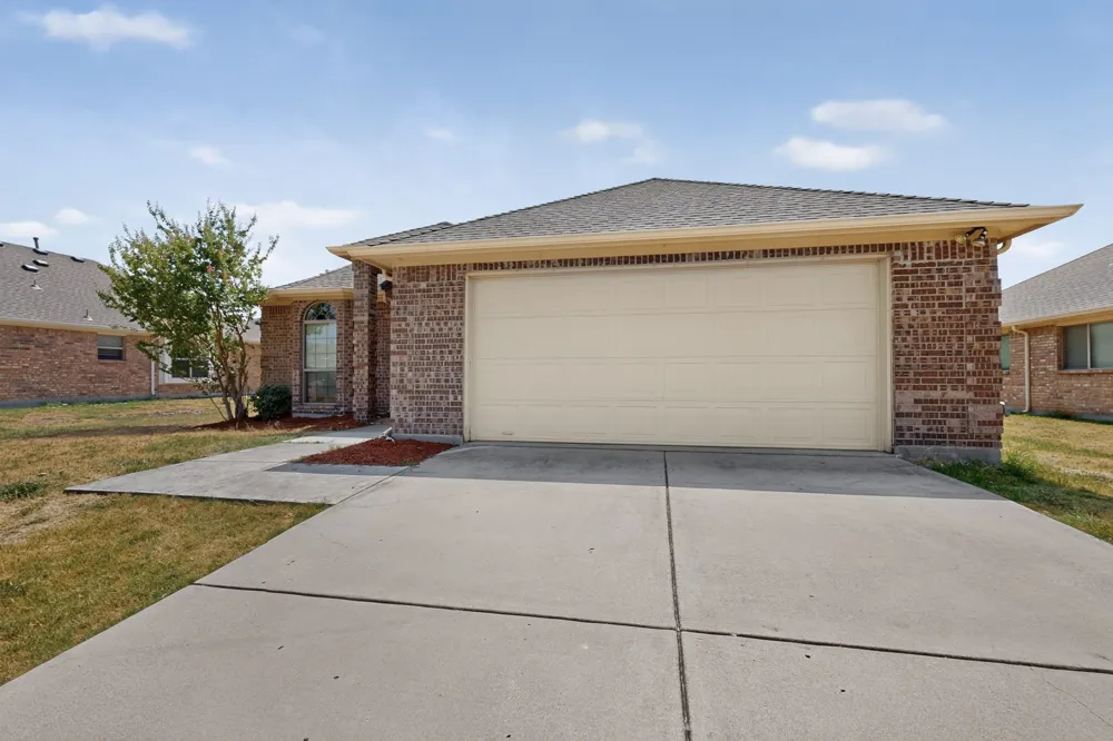408 Windridge Drive Little Elm, TX 75068
