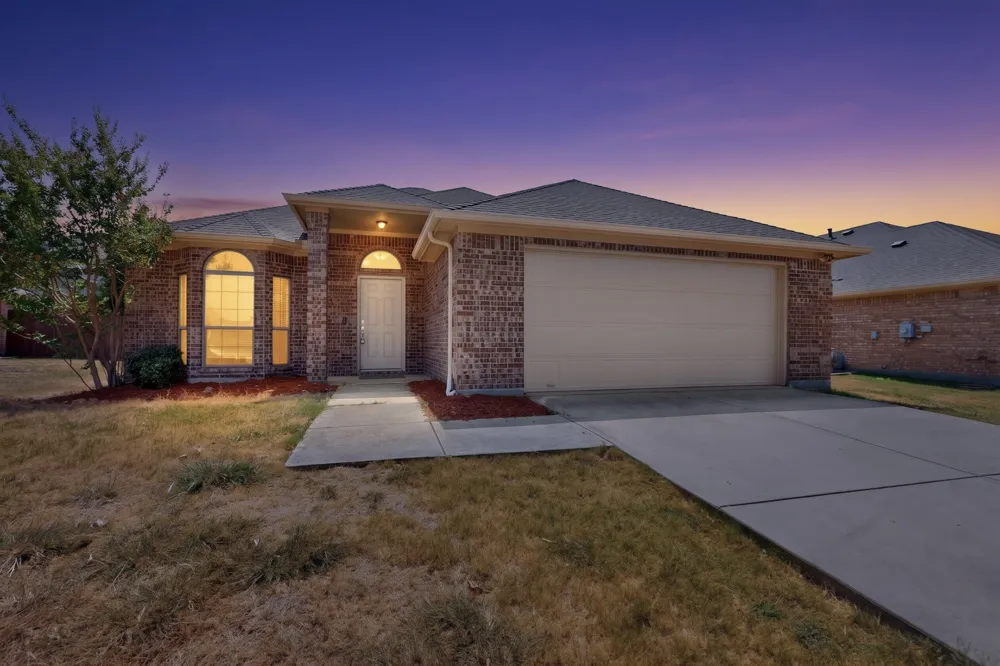 408 Windridge Drive Little Elm, TX 75068