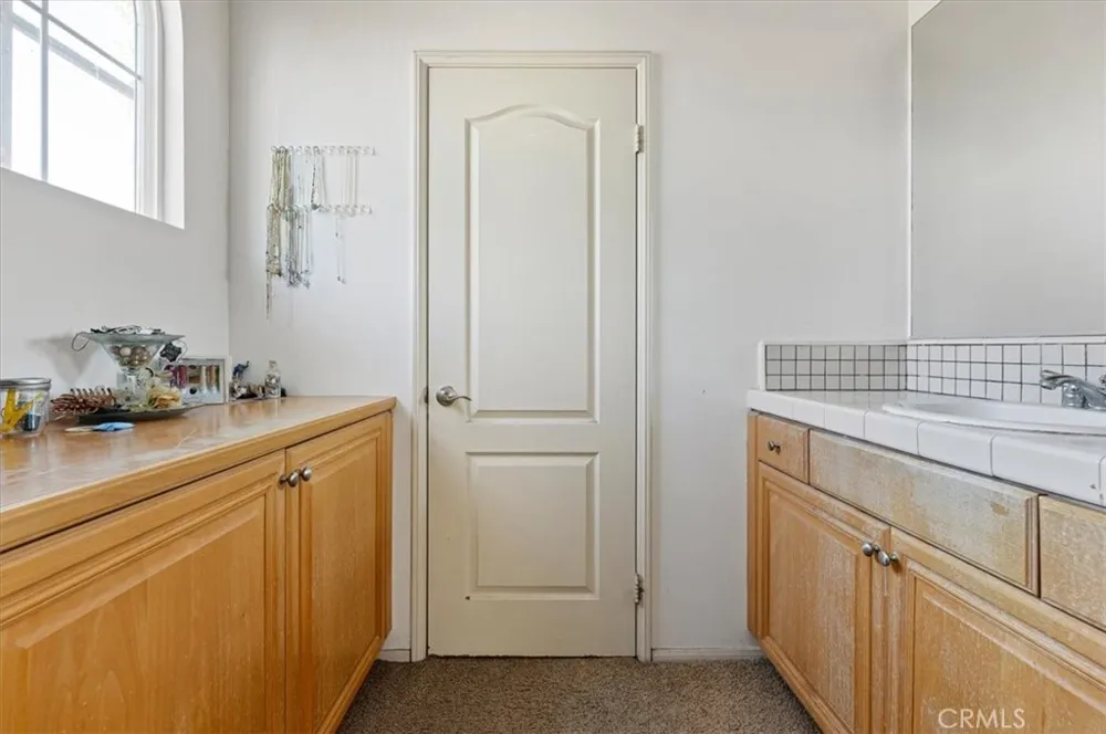 1842 Richards Place Upland, CA 91784