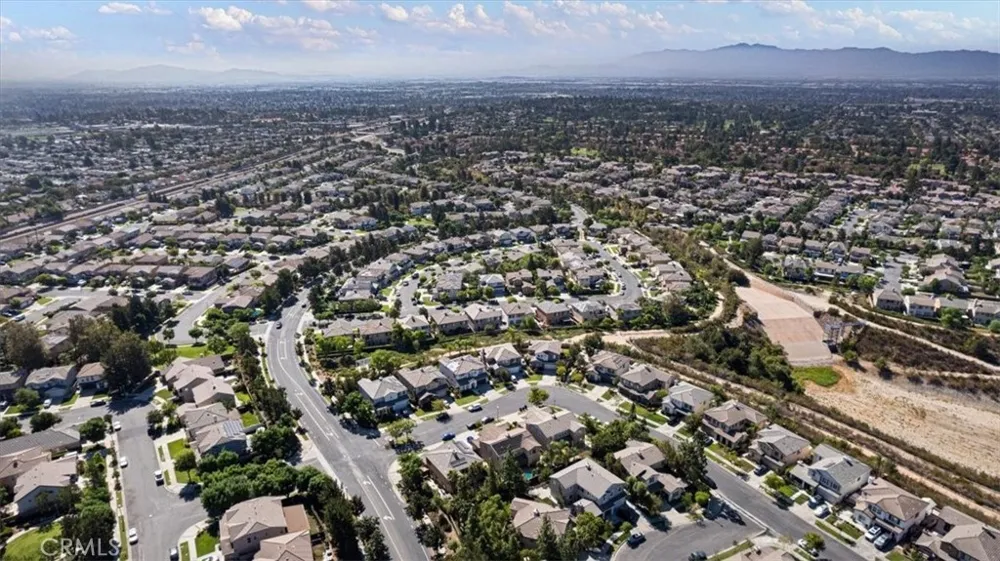 1842 Richards Place Upland, CA 91784