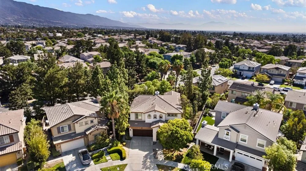 1842 Richards Place Upland, CA 91784