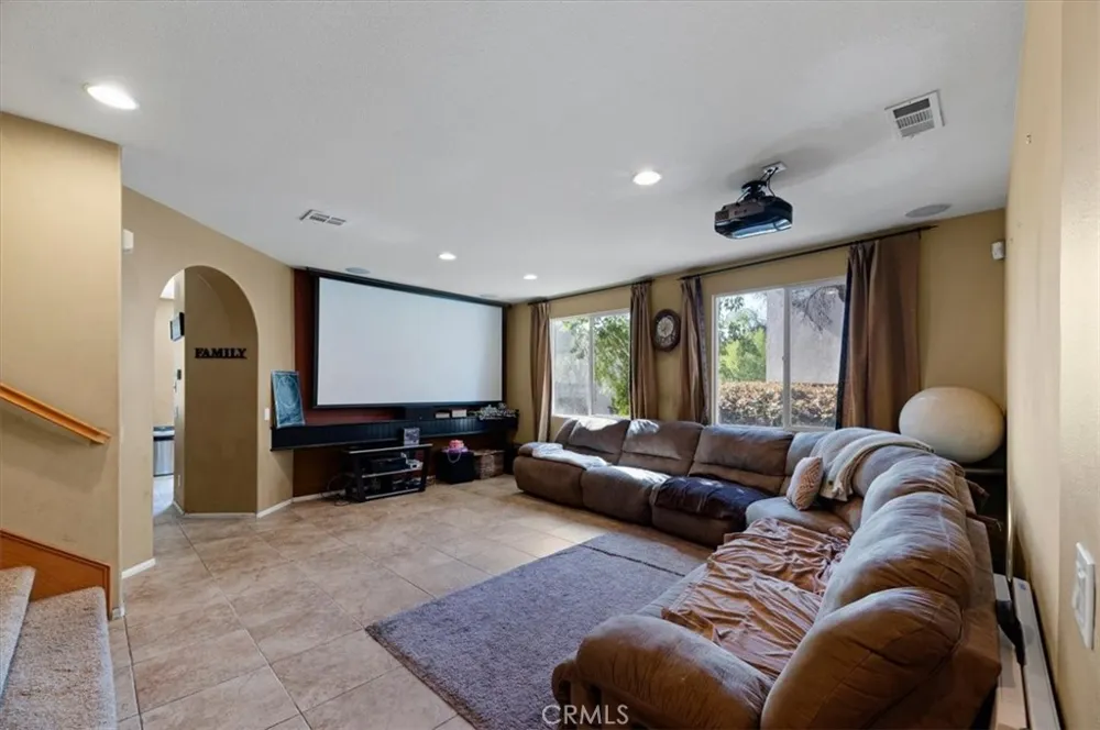 1842 Richards Place Upland, CA 91784