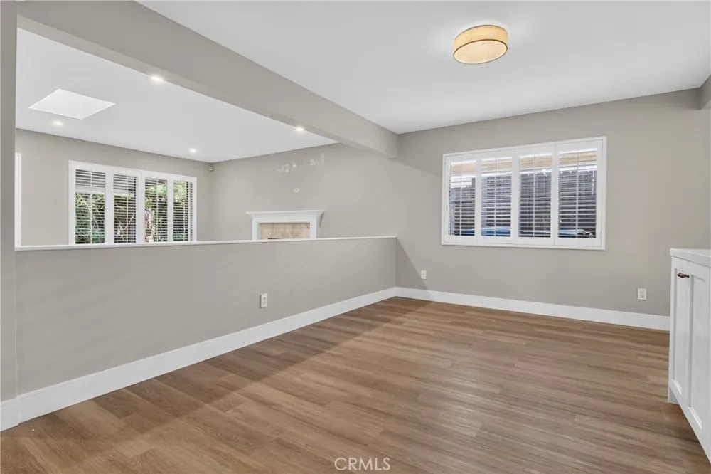 16802 Germain Los Angeles, CA 91344