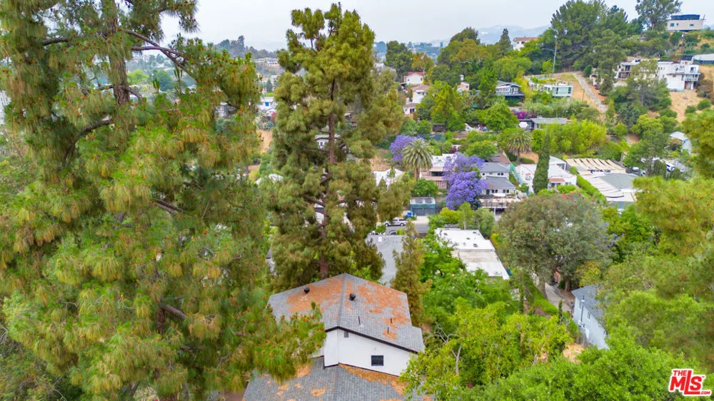 1933 Lemoyne Street Los Angeles, CA 90026