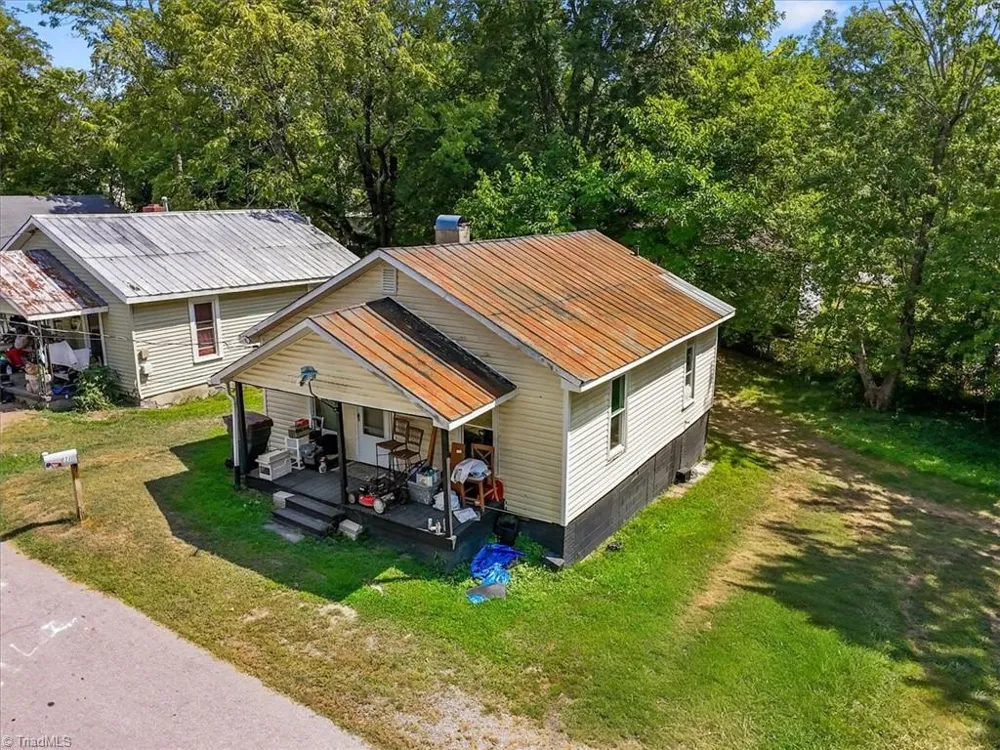 613 Stiers Street Reidsville, NC 27320