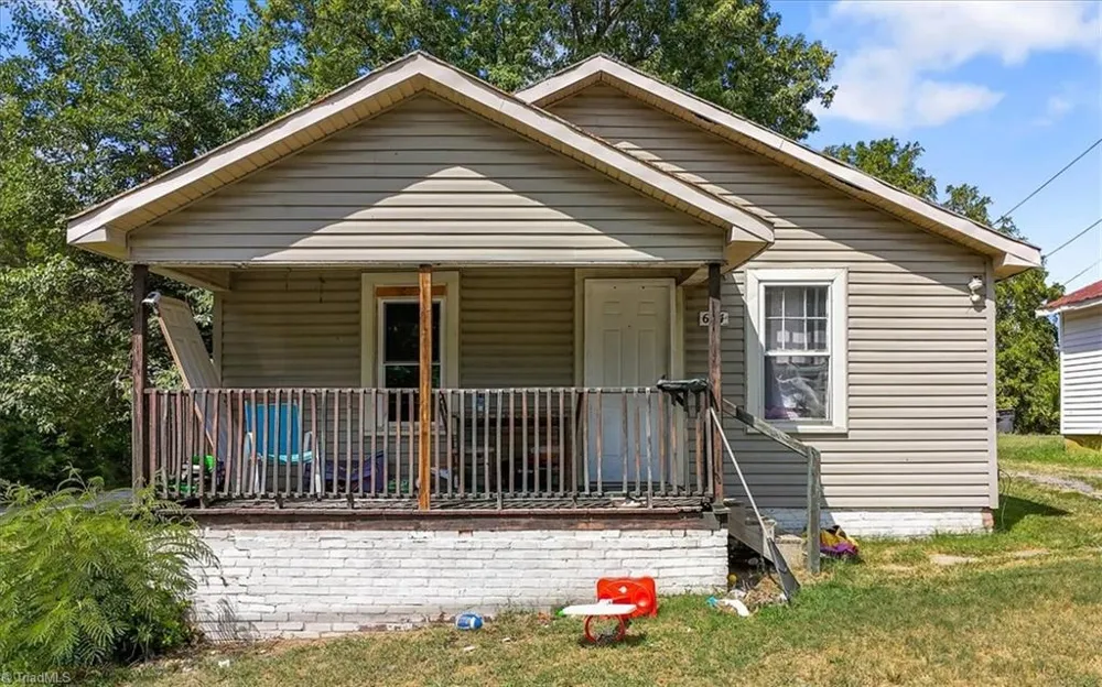 613 Stiers Street Reidsville, NC 27320