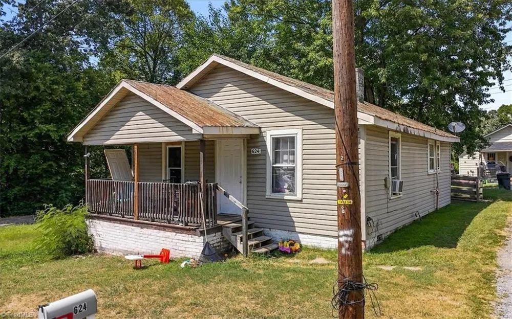 613 Stiers Street Reidsville, NC 27320