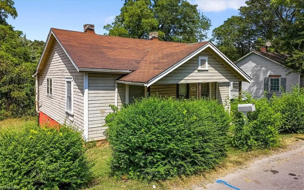 613 Stiers Street Reidsville, NC 27320