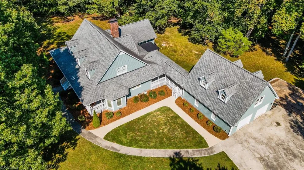 8908 Cedar Spring Drive Colfax, NC 27235