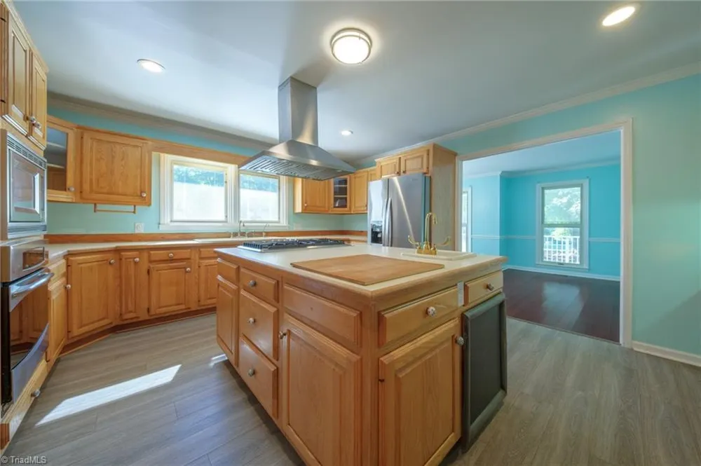 8908 Cedar Spring Drive Colfax, NC 27235
