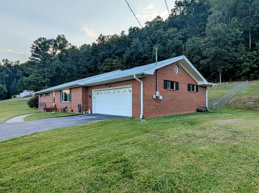 4392 Blue Springs Rd Cleveland, TN 37311