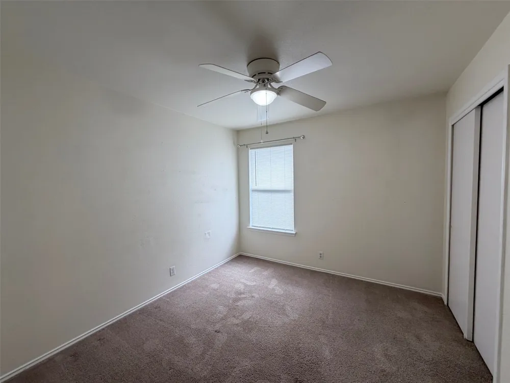612 Elizabeth Lane Bastrop, TX 78602