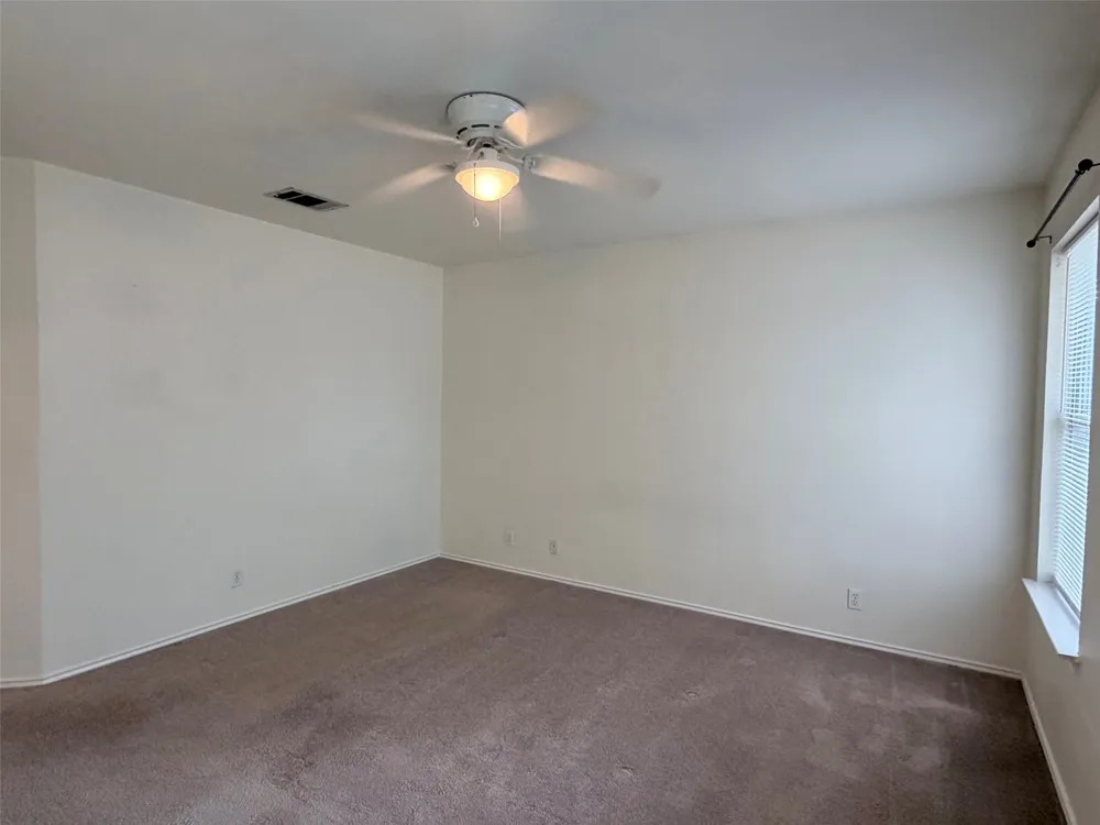612 Elizabeth Lane Bastrop, TX 78602