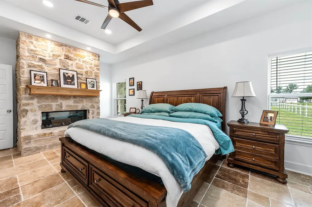 8032 Short Road Needville, TX 77461