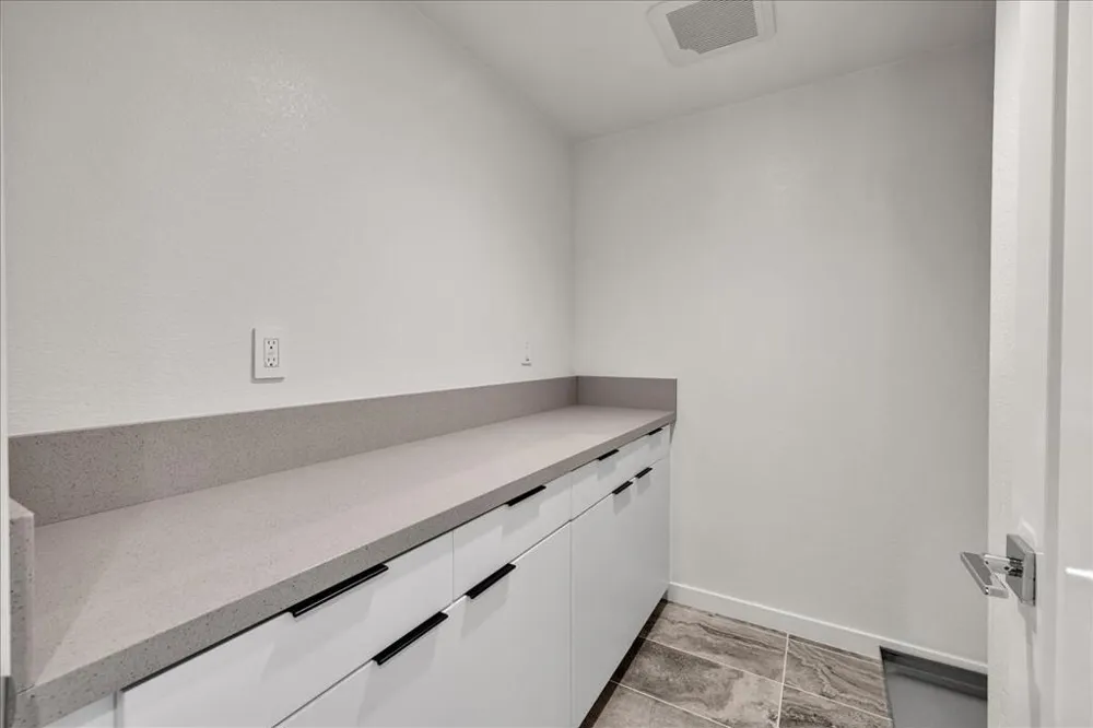 732 Obsidian Loop E Palm Springs, CA 92264