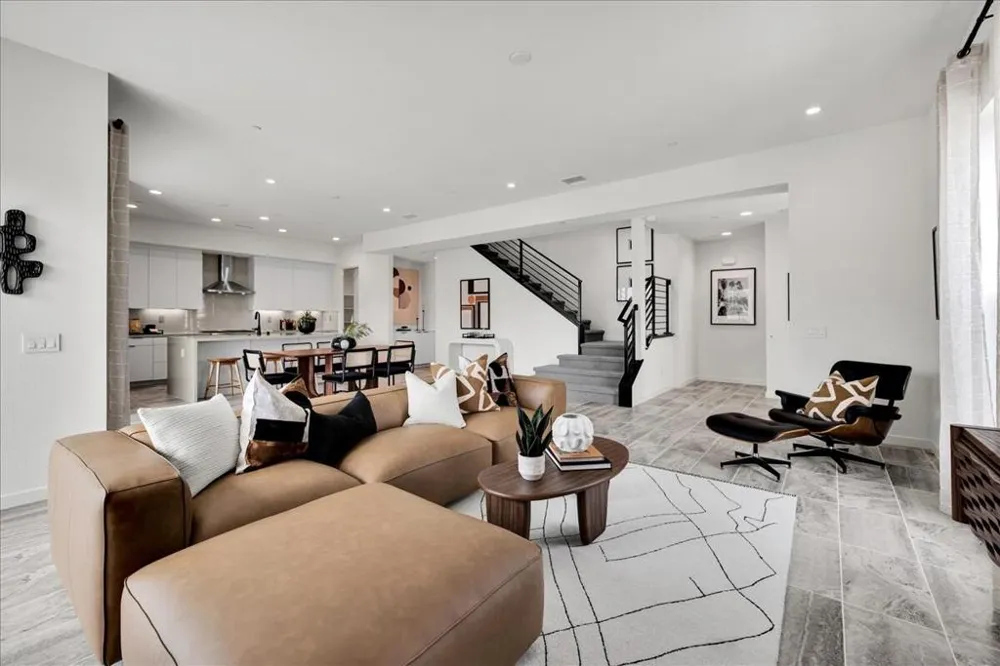 732 Obsidian Loop E Palm Springs, CA 92264