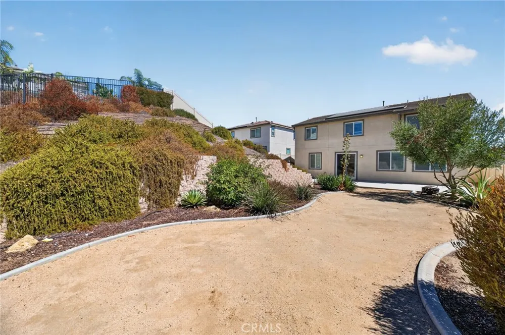 34136 Thistlewood Avenue Murrieta, CA 92563