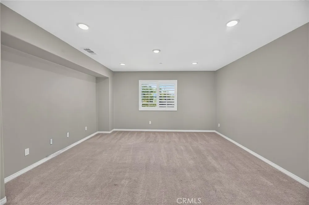 34136 Thistlewood Avenue Murrieta, CA 92563