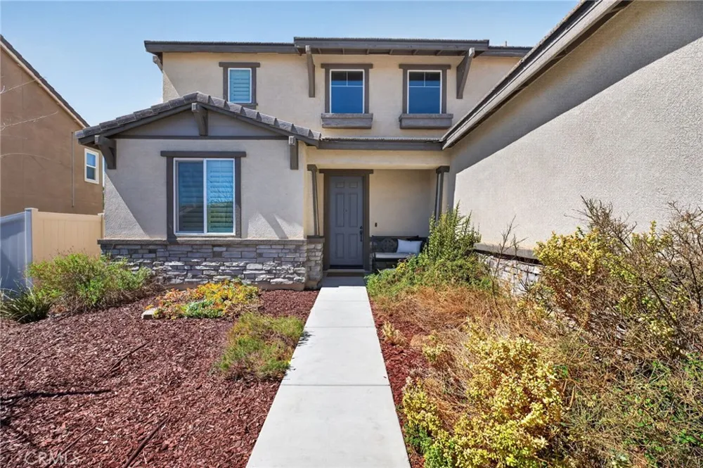 34136 Thistlewood Avenue Murrieta, CA 92563