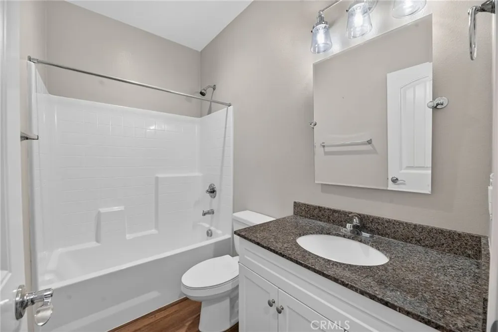 34136 Thistlewood Avenue Murrieta, CA 92563