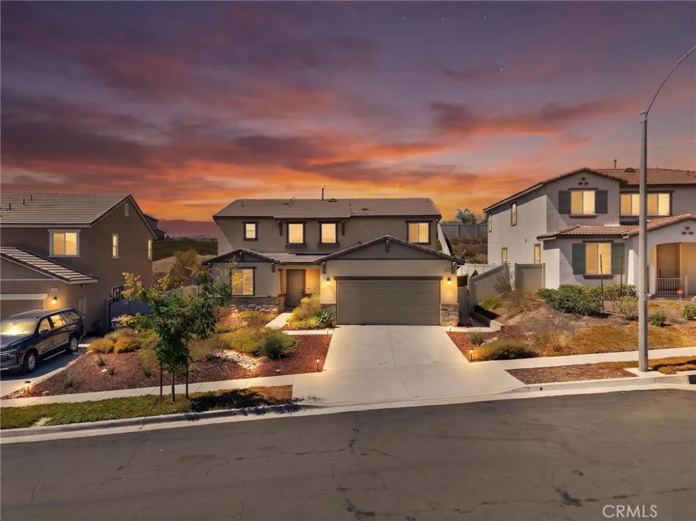 34136 Thistlewood Avenue Murrieta, CA 92563