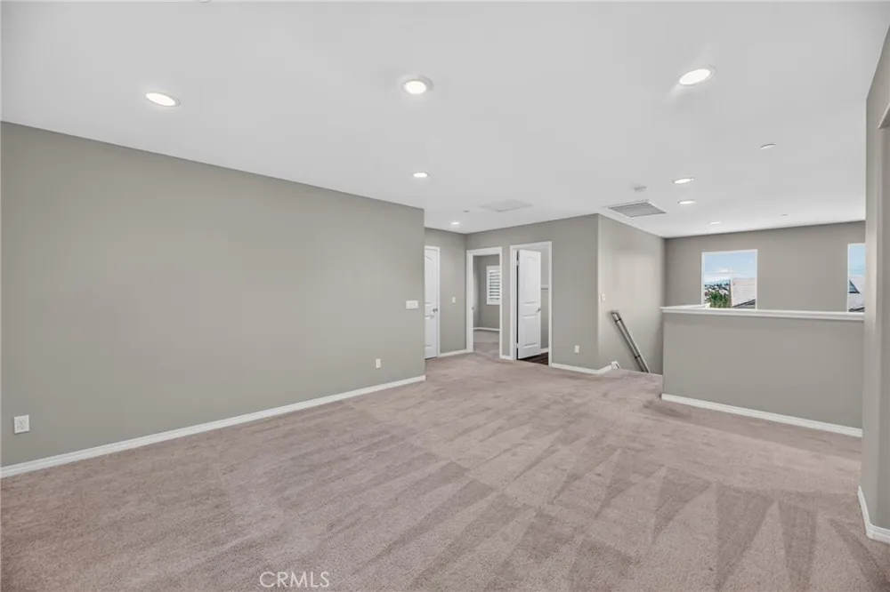 34136 Thistlewood Avenue Murrieta, CA 92563