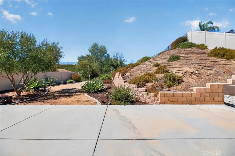 34136 Thistlewood Avenue Murrieta, CA 92563