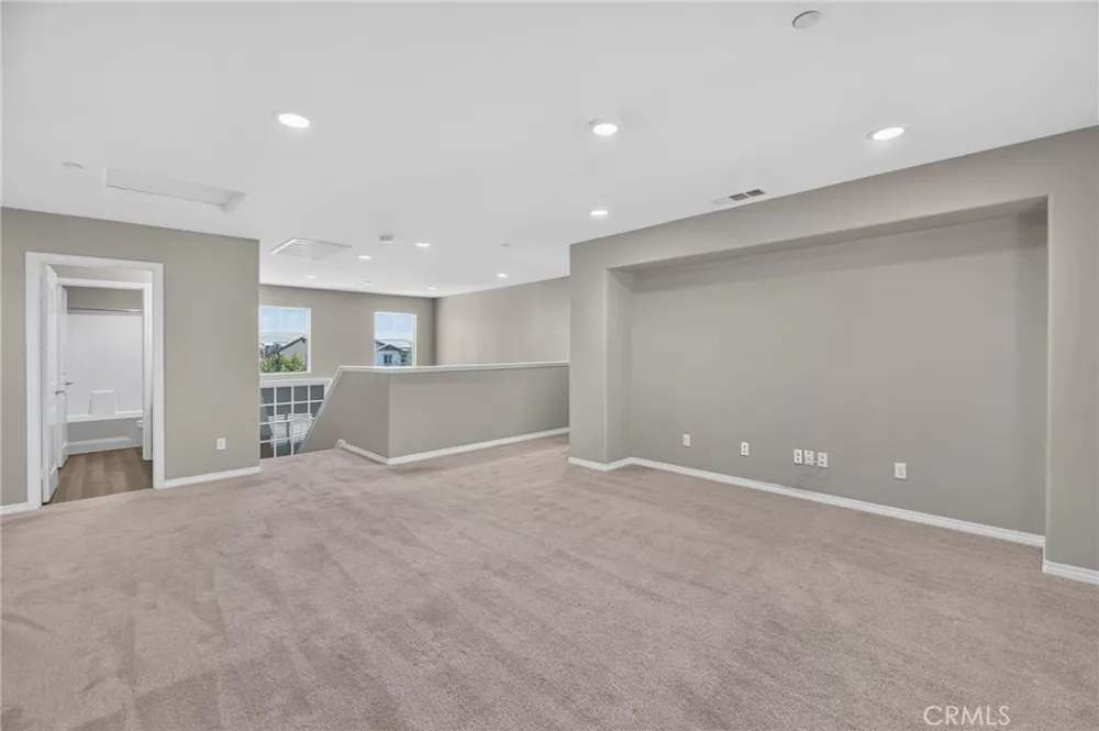 34136 Thistlewood Avenue Murrieta, CA 92563