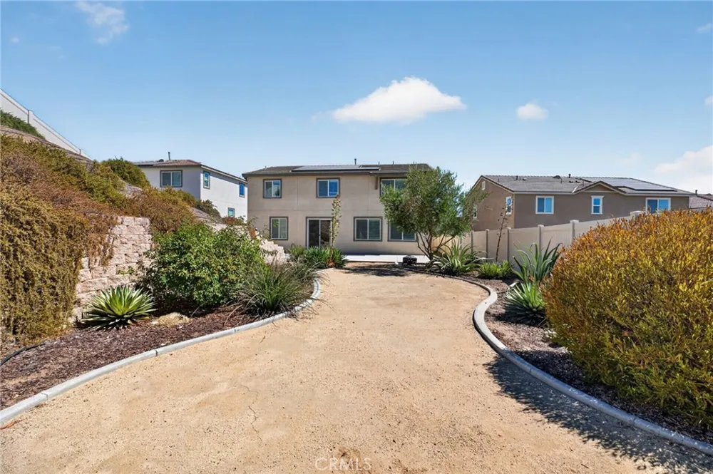 34136 Thistlewood Avenue Murrieta, CA 92563