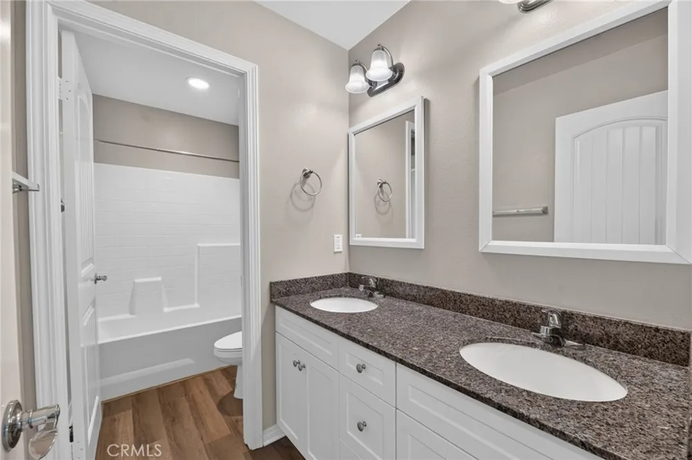34136 Thistlewood Avenue Murrieta, CA 92563