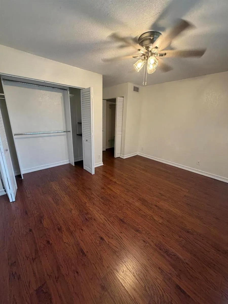 7710 NW 50th Street #304 Lauderhill, FL 33351